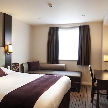 Premier Inn Glasgow Pacific Quay ห้อง รูปภาพ