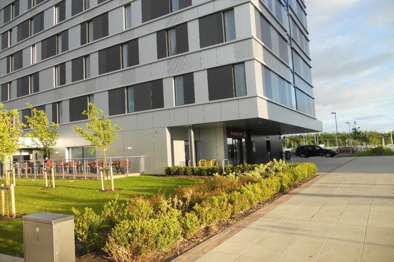 Premier Inn Glasgow Pacific Quay ภายนอก รูปภาพ