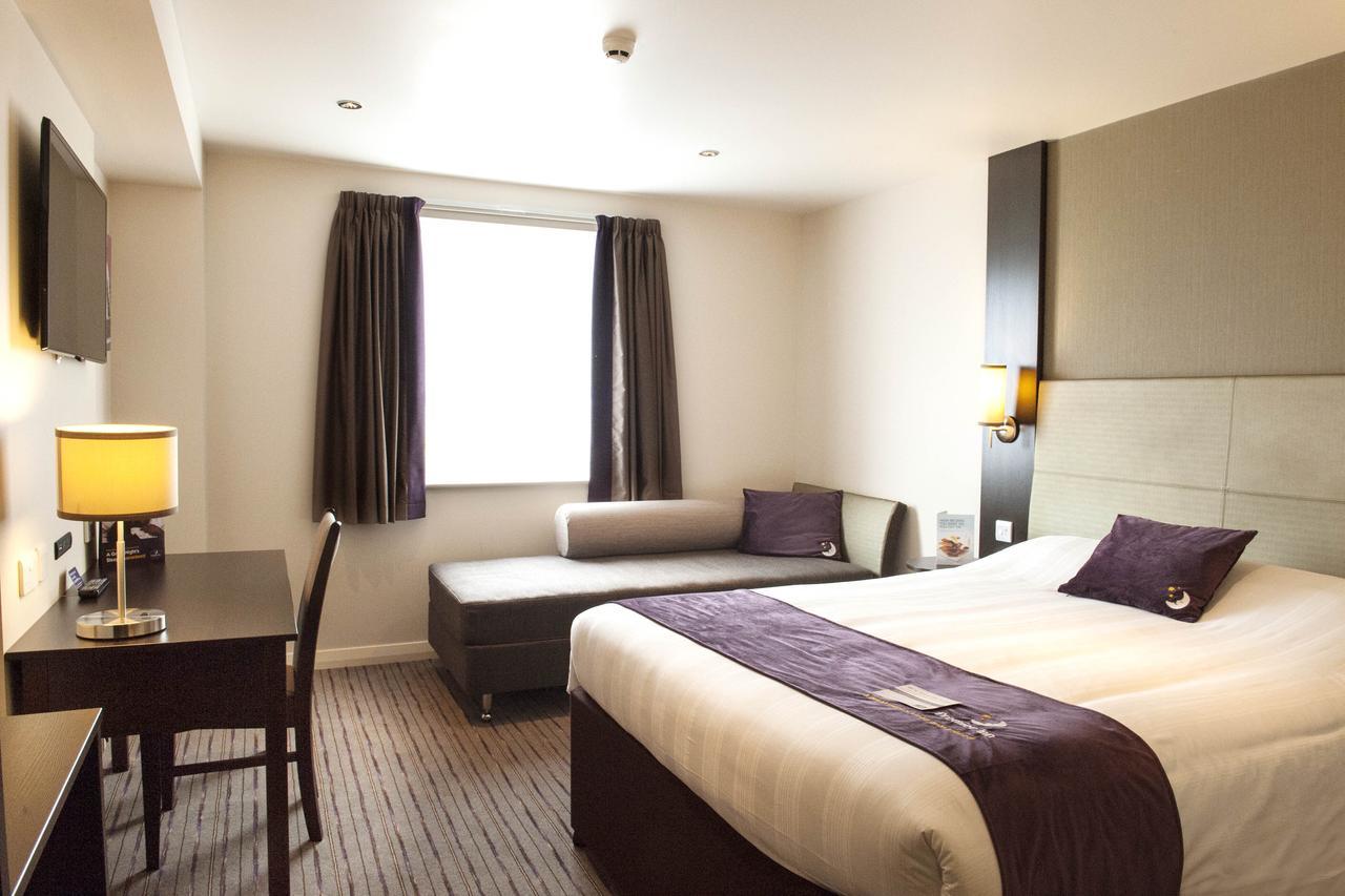 Premier Inn Glasgow Pacific Quay ห้อง รูปภาพ