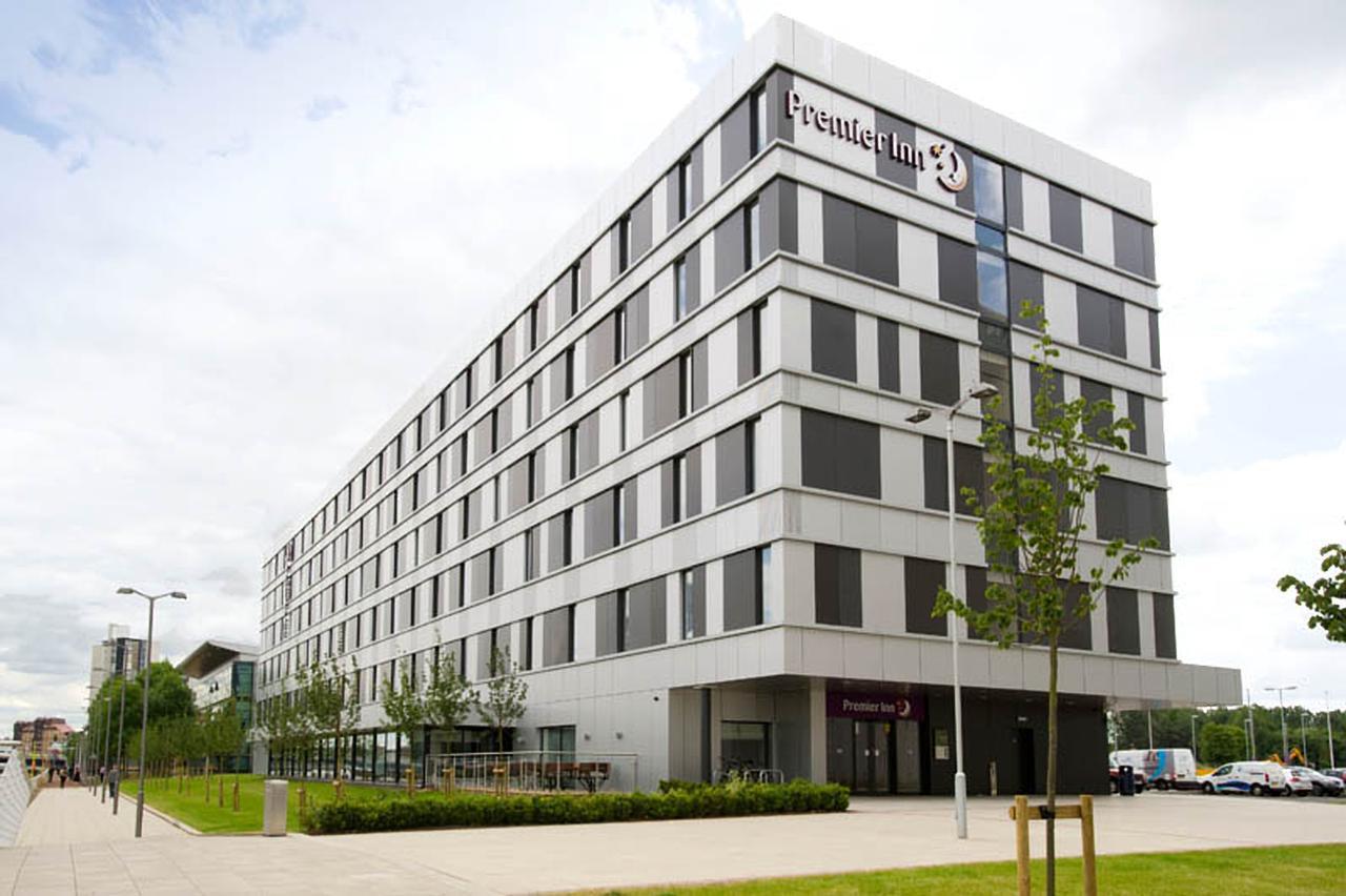 Premier Inn Glasgow Pacific Quay ภายนอก รูปภาพ
