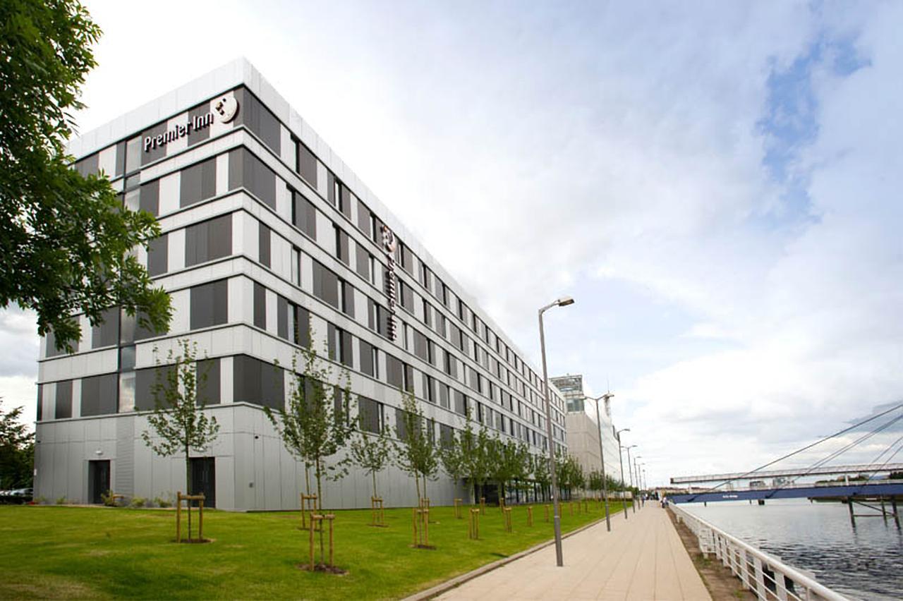 Premier Inn Glasgow Pacific Quay ภายนอก รูปภาพ